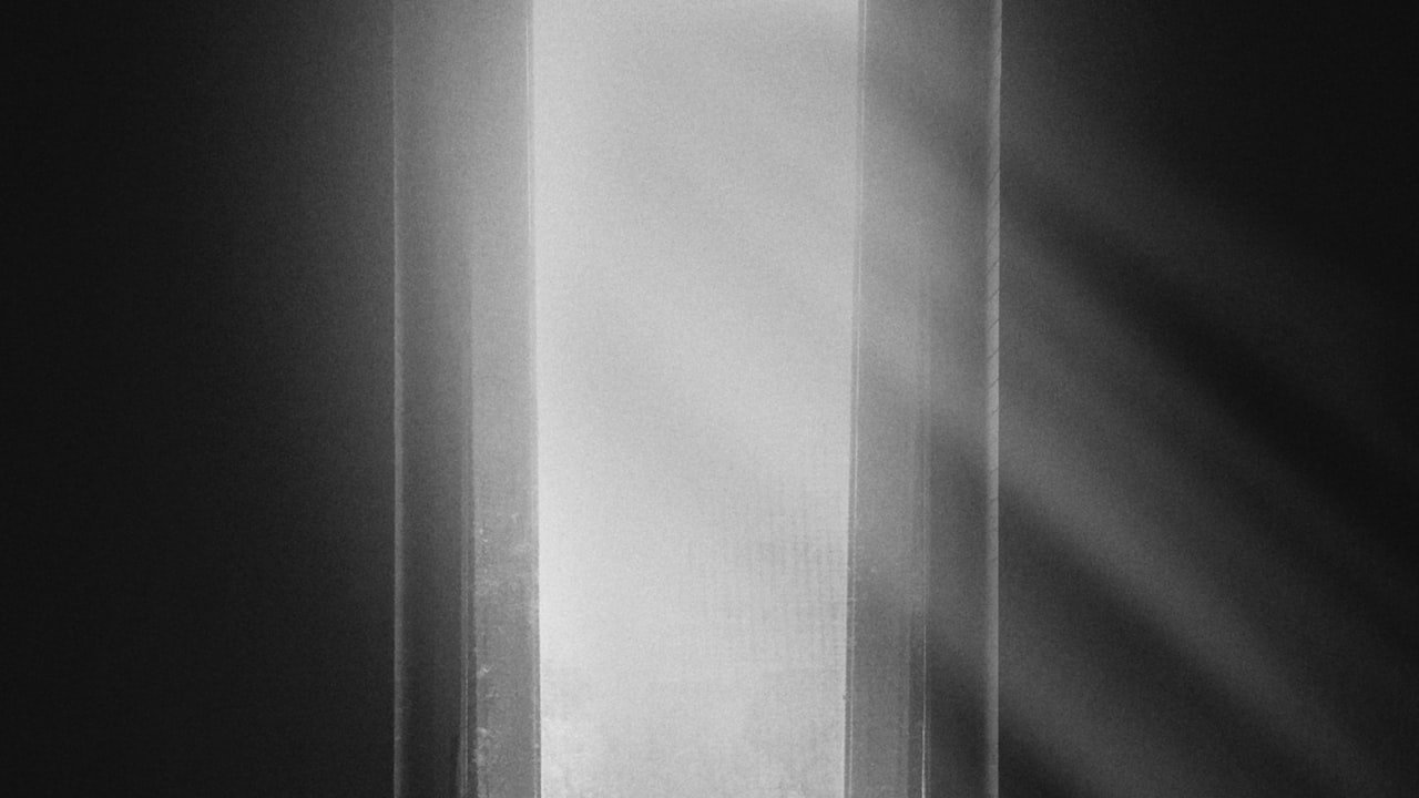 Factors Affecting the Durability of Commercial Area LED Light Fixtures