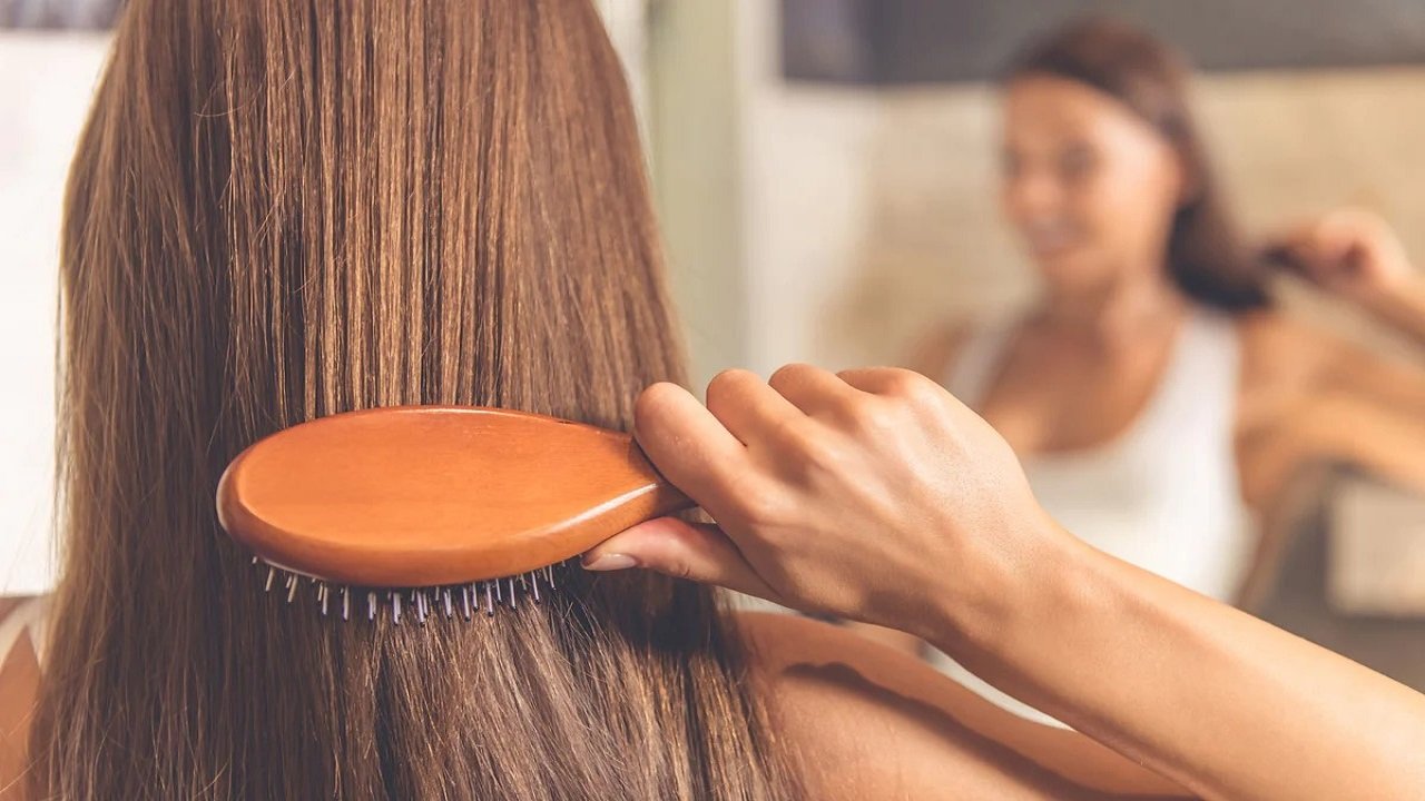 Heat-friendly Straight Wigs - Styling Tips and Precautions